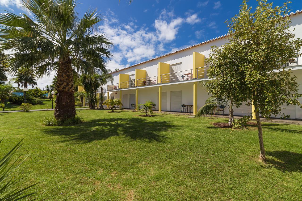 Hotel Teresinha Praia da Vitória Kültér fotó